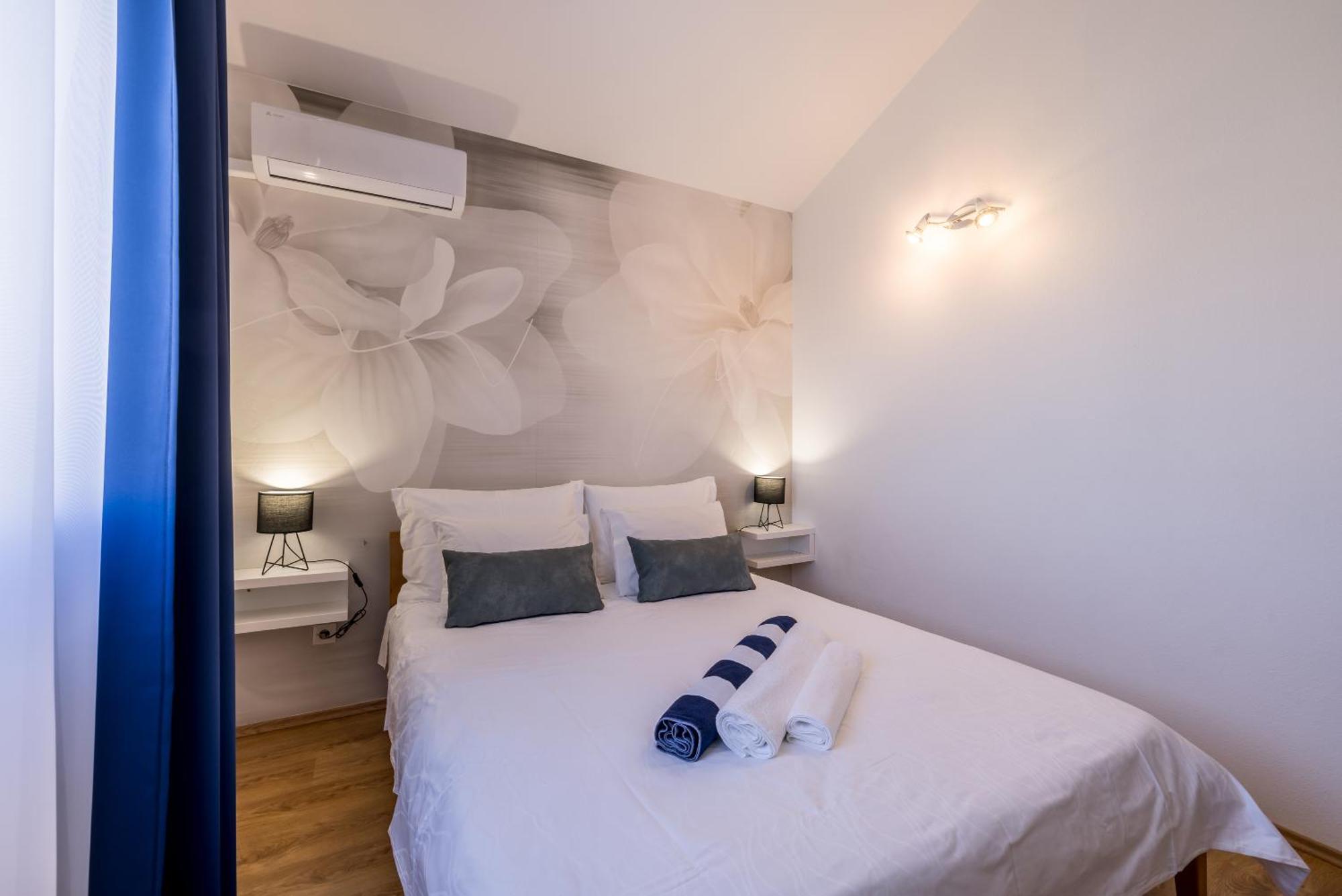 Sun Castle Holiday House Babic Kaštel Stari Zewnętrze zdjęcie