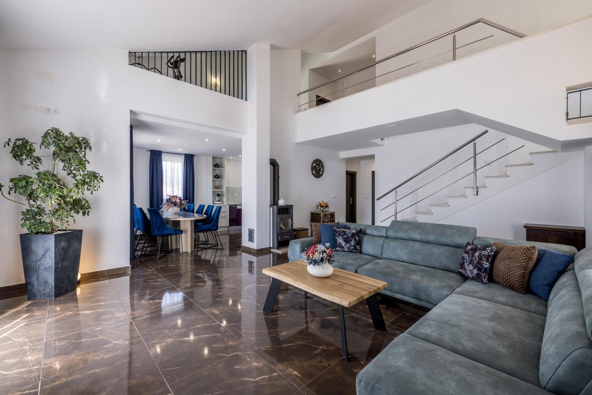 Sun Castle Holiday House Babic Kaštel Stari Zewnętrze zdjęcie