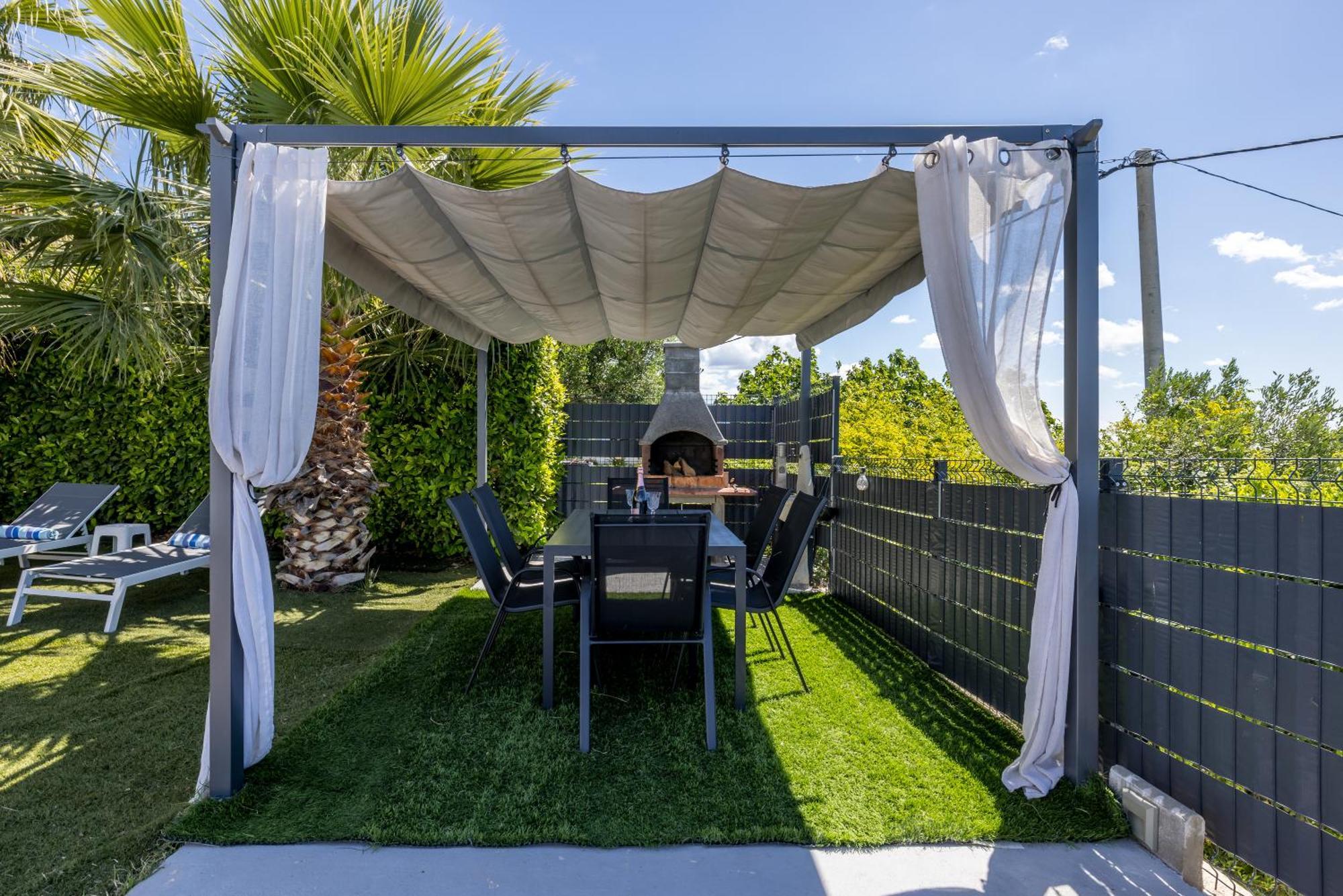 Sun Castle Holiday House Babic Kaštel Stari Zewnętrze zdjęcie